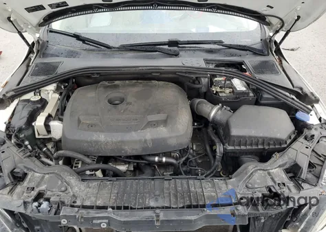 2015 Volvo S60 Premier из США, поврежденный, VIN YV126MFB1F1316513